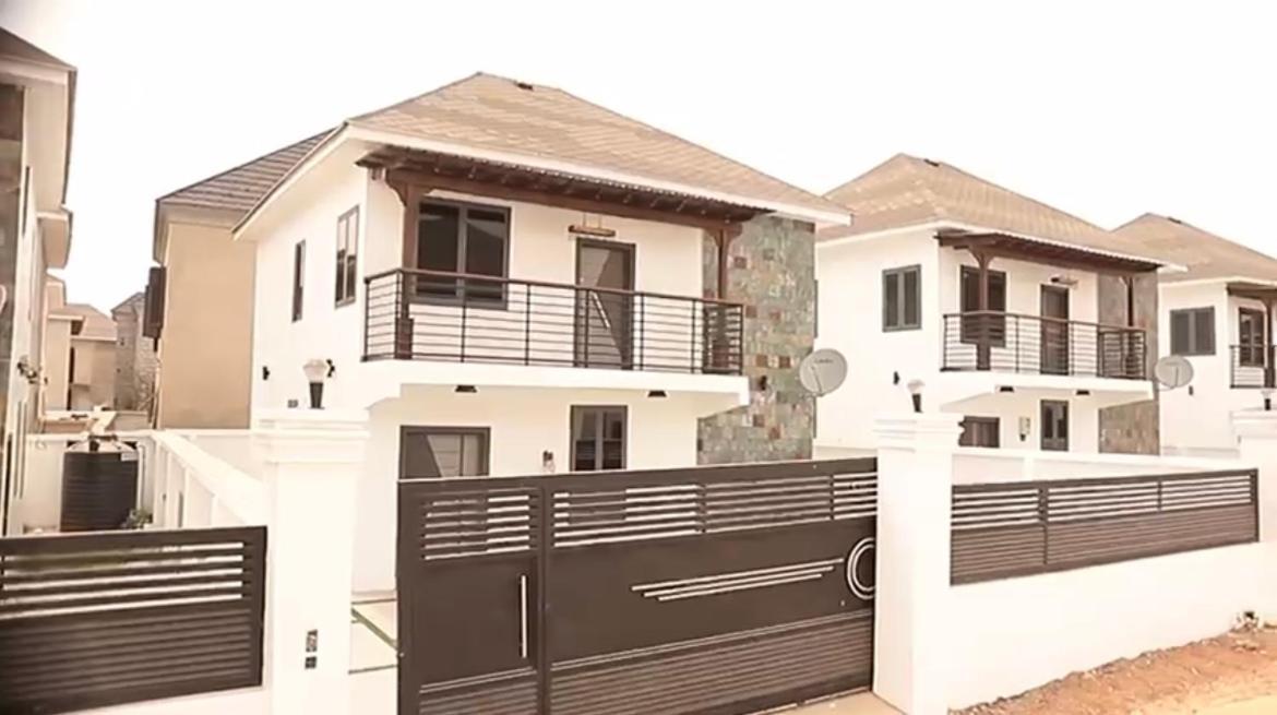 Atavola Homes Tema Exterior photo